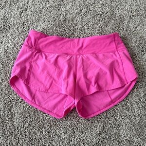 Lululemon Sonic Pink Speed Up Shorts 2.5” Low-Rise Size 4